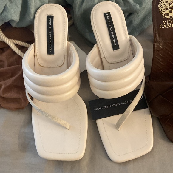 Vince Camuto Bundle - Picture 4 of 4